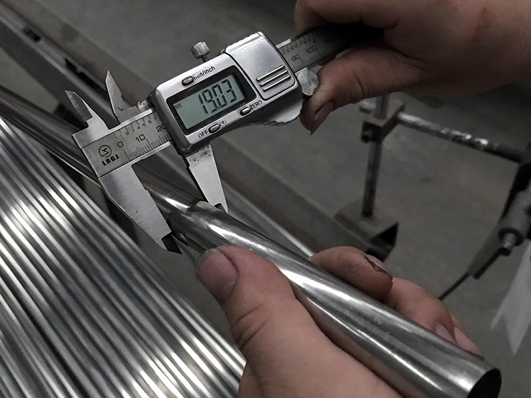 精密不銹鋼管件 精密不銹鋼管件